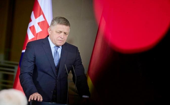 5 выстрелов в упор: Премьер Словакии Фицо ранен. Вктору Орбану, Александру Вучичу - усилить охрану